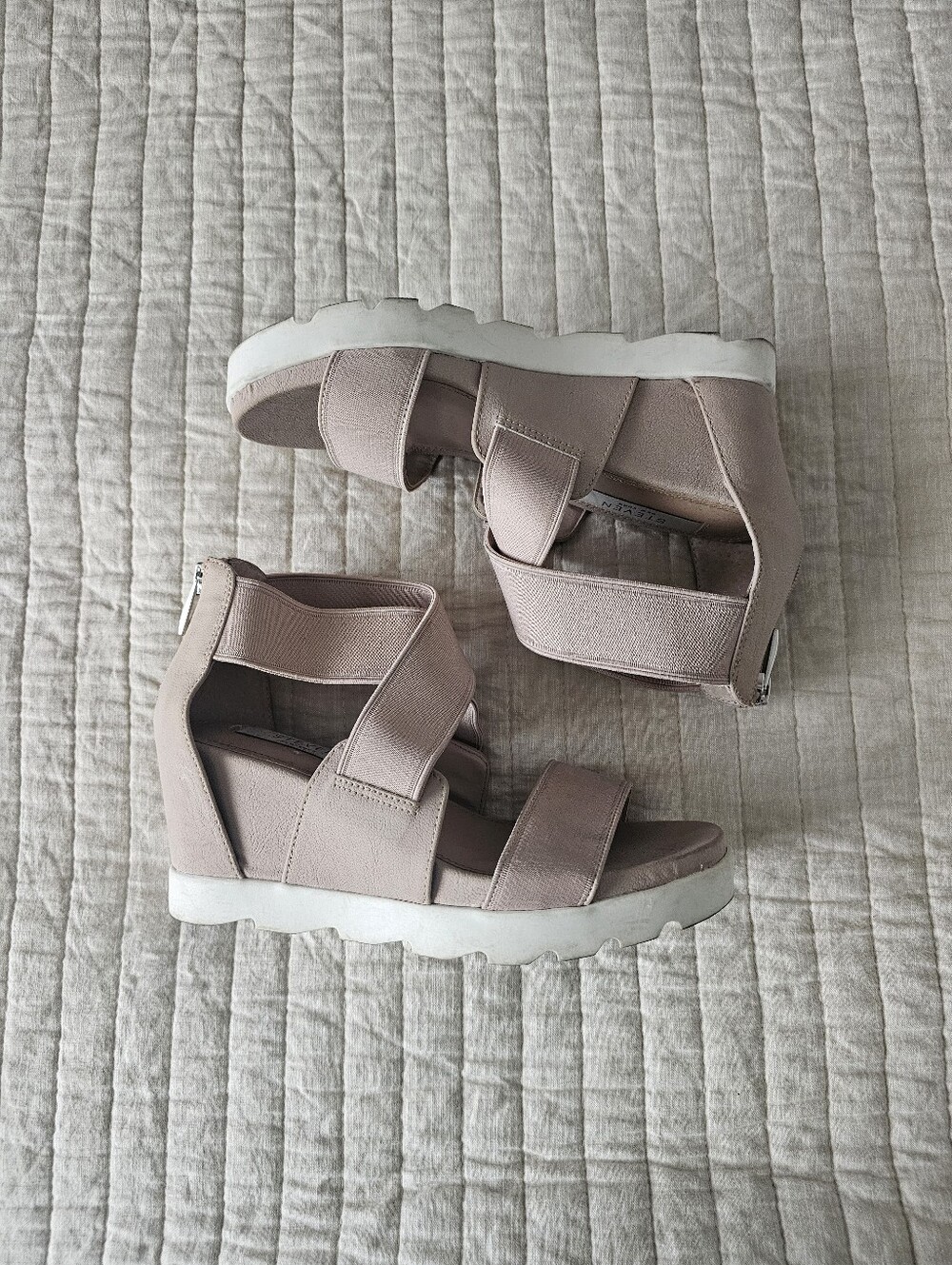 Steven New York Light Pink Strappy Wedge Sandals Size 6